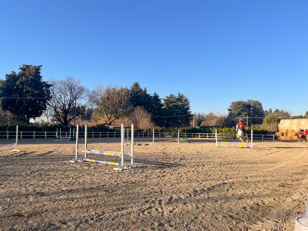 concorso sociale di equitazione rocca academy con bambini e cavalli