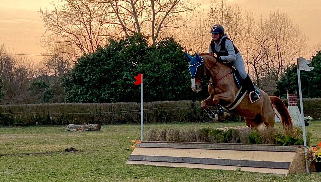 Salto naturale durante stage cross country Rocca Academy