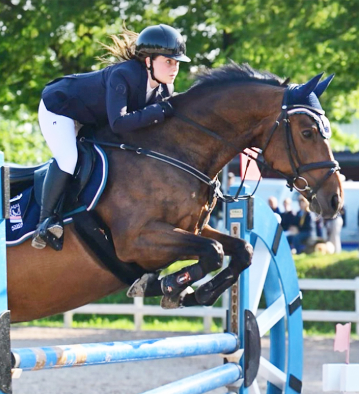 Martina Tagliabue con Loughtown Tina, categoria 100